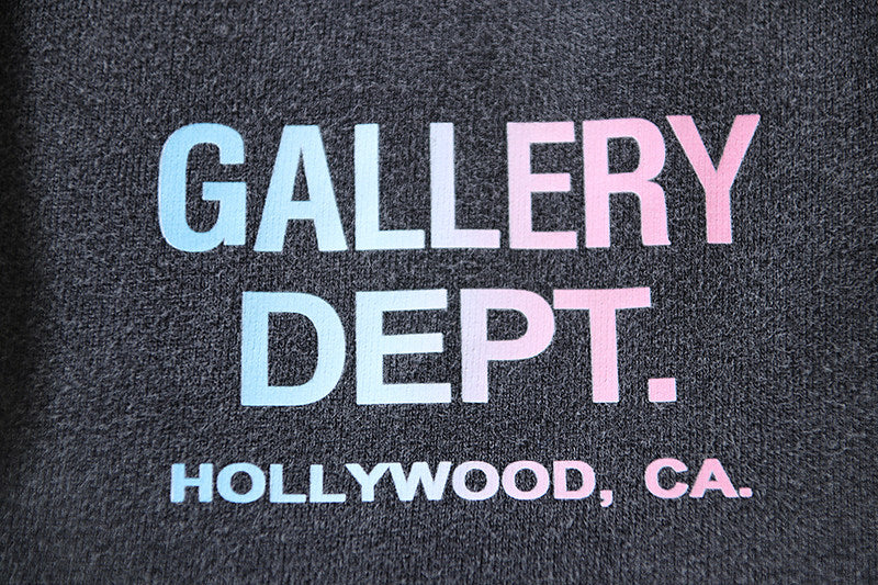 Gallery Dept Gradient Logo Frayed Sweat Shorts