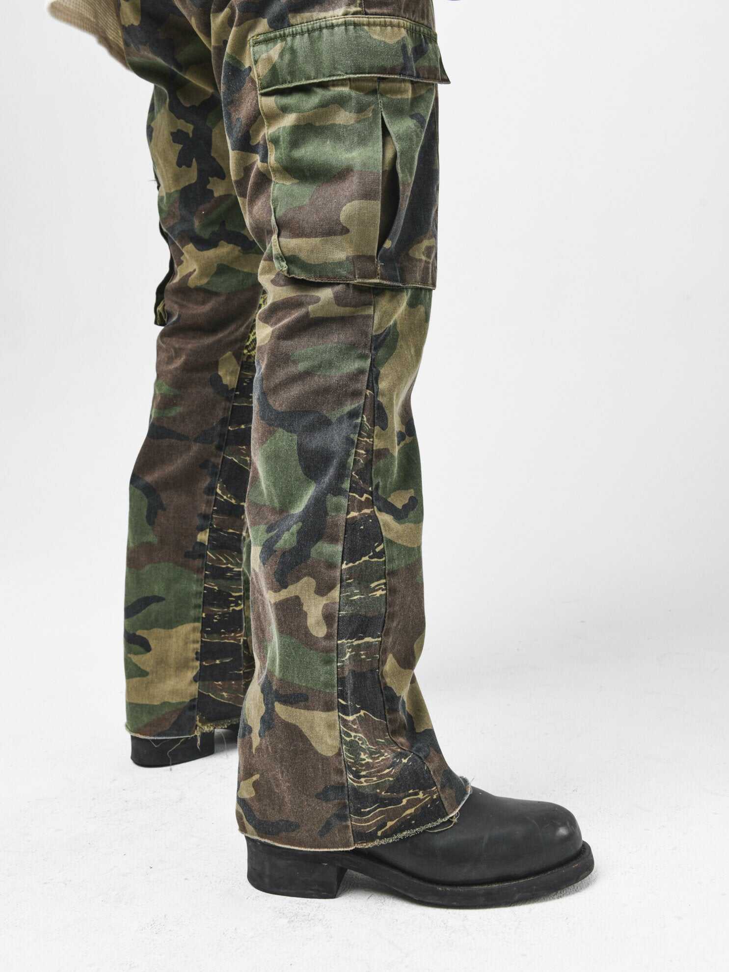 Gallery Dept Camo Leopard Flare Cargo Pants