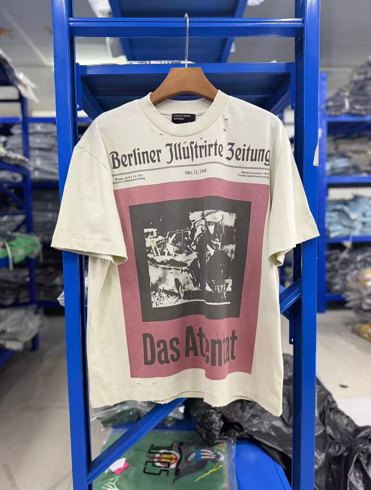 ERD Das Attentat Distressed Vintage Cropped Tee