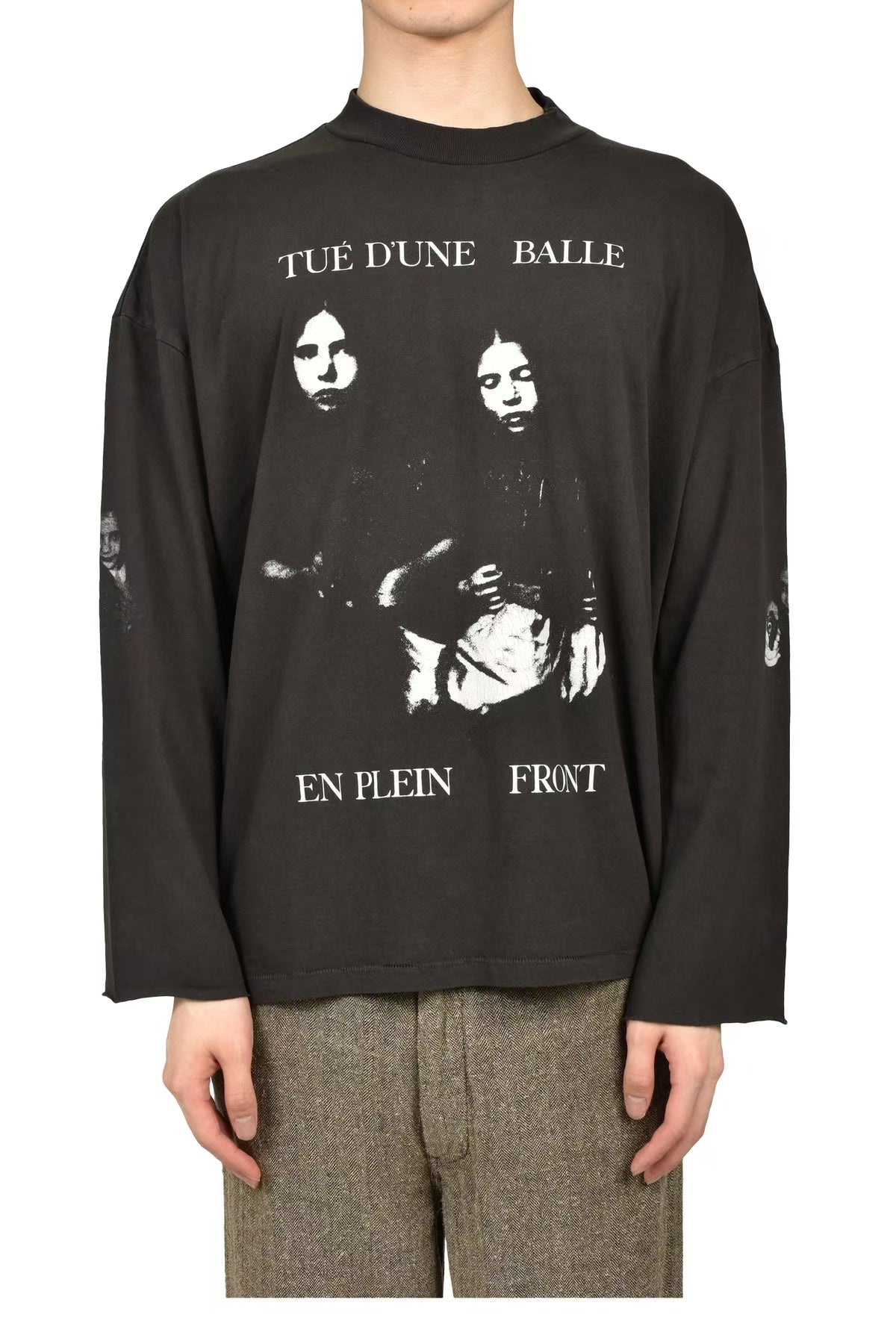 ERD French Text Portrait Mock Neck Cropped Long Sleeve Tee