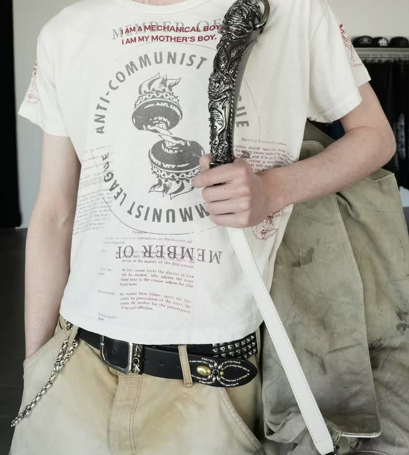 ERD League Symbol Text Cropped Vintage Tee