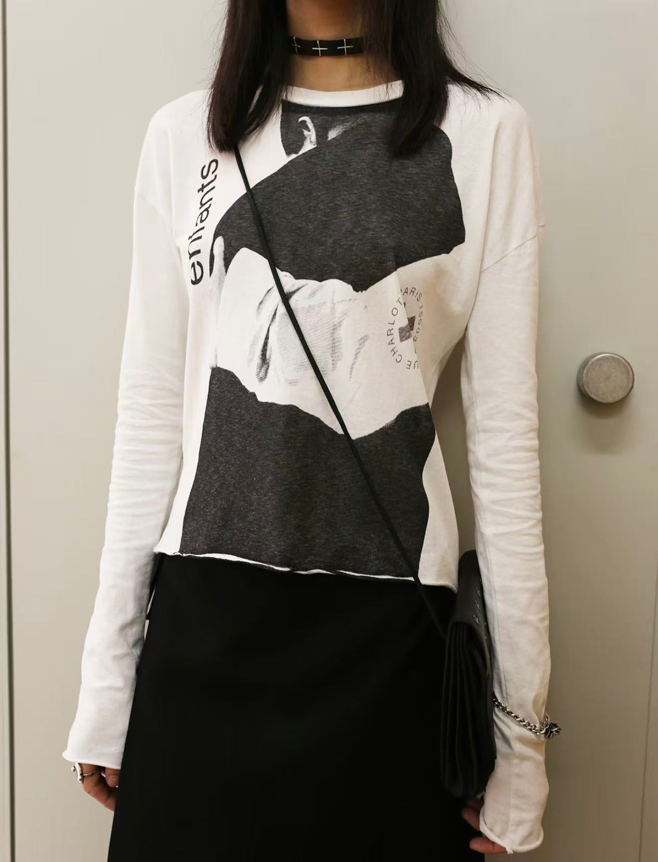 ERD Abstract Print Raw‑Edge Long Sleeve Tee